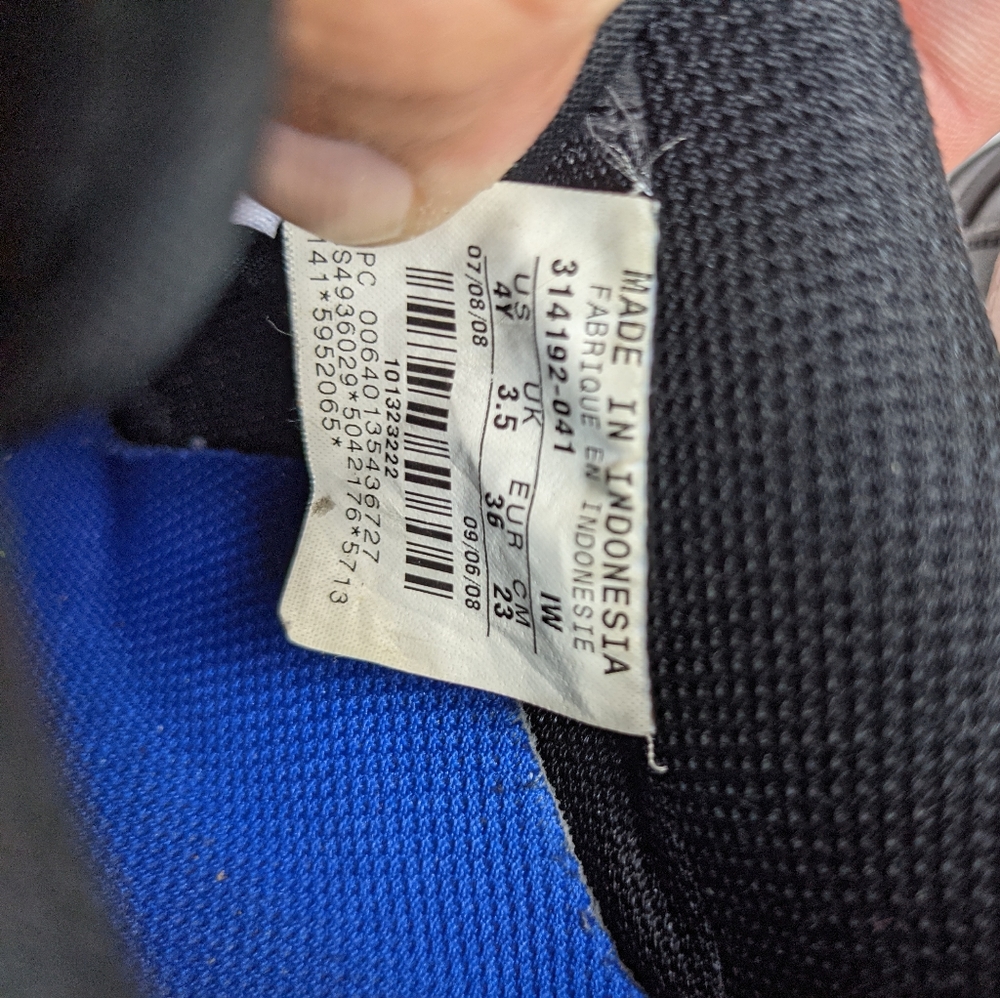 NIKE Air Force 1 youth sneakers black/white - Picture 8 of 9